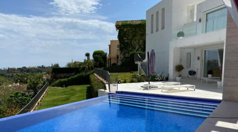 Villas(4) - Villa chalet con una ubicación privilegiada