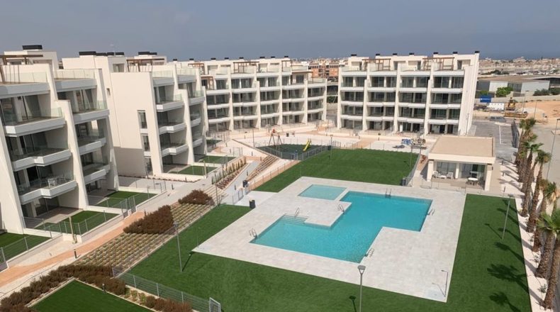 RESIDENCIAL EMA